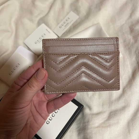Gucci Marmont Cardholder - Picture 6 of 8